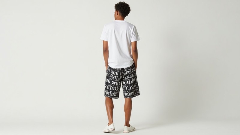 13 Stylish and Practical Short Shorts for Every Outfit, Concept art for illustrative purpose, tags: und praktische - Monok